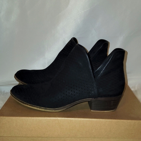 Lucky Brand Barcelo 7.5M - Picture 5 of 6